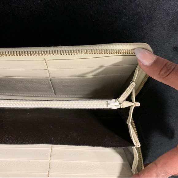 Gucci-GG-Marmont-Matelasse Leather Zip Around Wallet - Picture 5 of 5